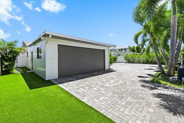 1322 CORDOVA Road, Fort Lauderdale, FL 33316