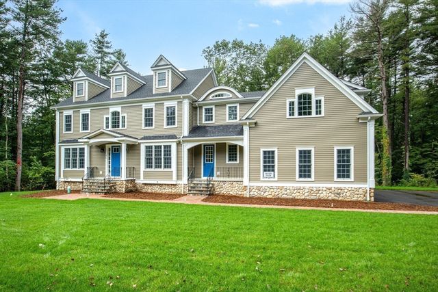 262 Meadowbrook Rd, Dedham, MA 02026