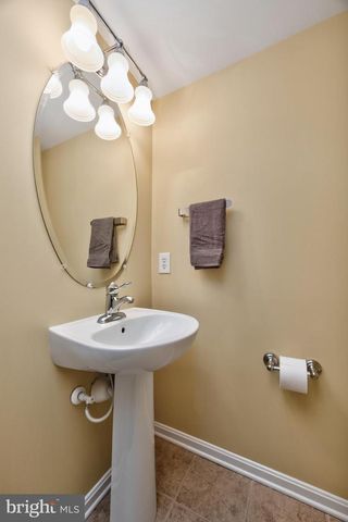 218 HUDSON DR, Phoenixville, PA 19460