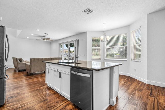 6328 STONEHURST Circle, Lake Worth, FL 33467