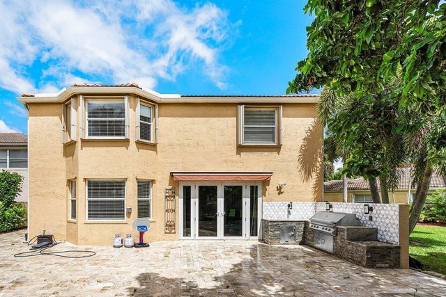 6328 STONEHURST Circle, Lake Worth, FL 33467