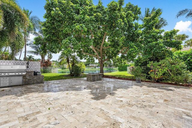 6328 STONEHURST Circle, Lake Worth, FL 33467