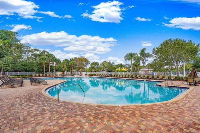 6328 STONEHURST Circle, Lake Worth, FL 33467