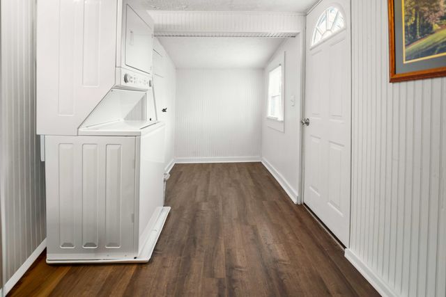 345 Sunset Drive, Jamestown, KY 42629