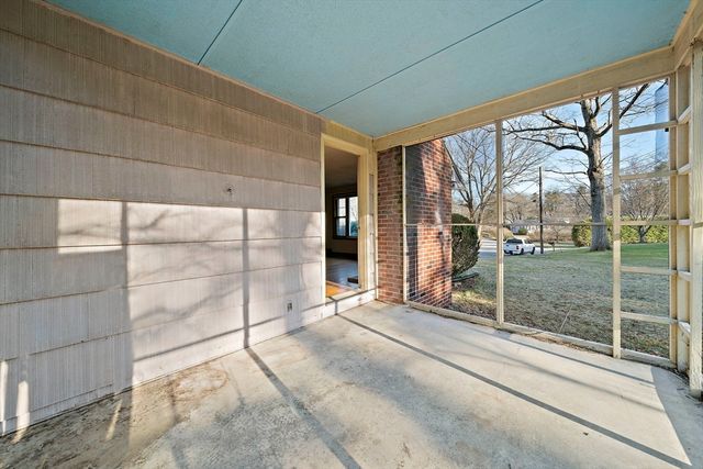 14 Wheelock Circle, Franklin, MA 02038