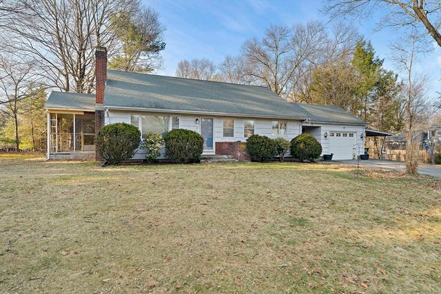 14 Wheelock Circle, Franklin, MA 02038