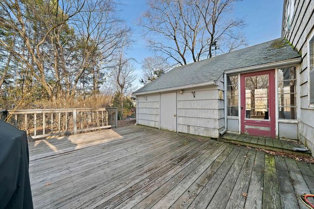 14 Wheelock Circle, Franklin, MA 02038