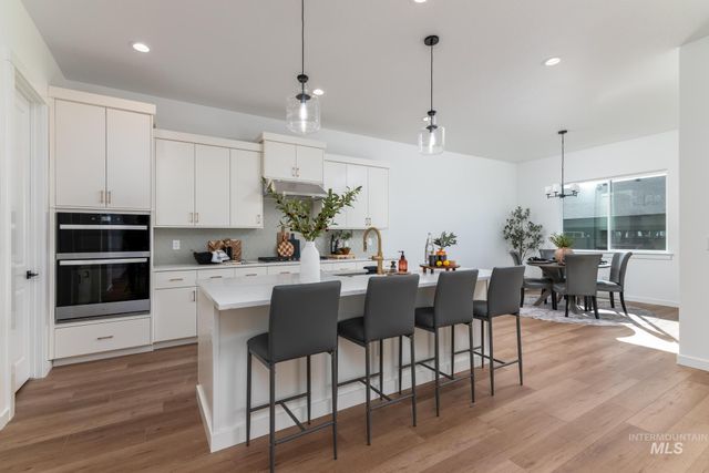 5402 Juliet Rose Ave, Caldwell, ID 83607