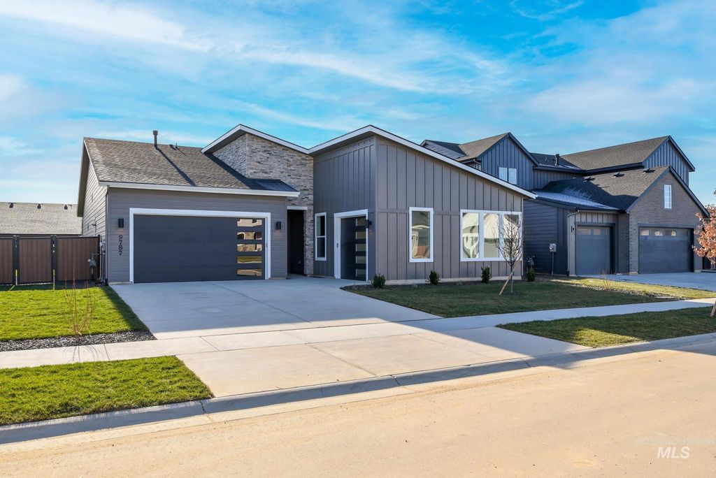 5402 Juliet Rose Ave, Caldwell, ID 83607