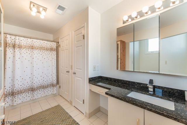 21 Fowler Dr, West Orange Twp., NJ 07052