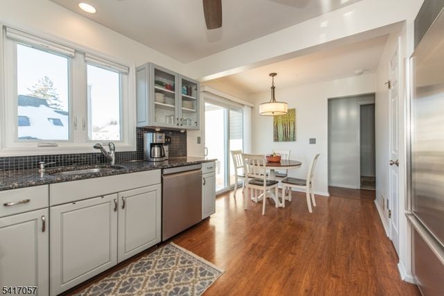 21 Fowler Dr, West Orange Twp., NJ 07052