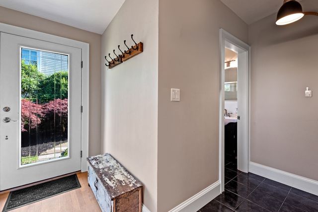 52 Cloutman's Lane, Marblehead, MA 01945