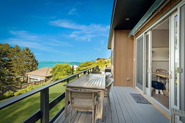 52 Cloutman's Lane, Marblehead, MA 01945
