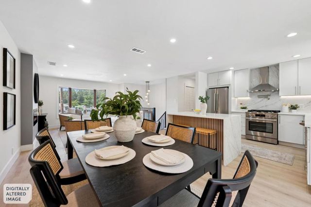 2 Celia Court, Pacifica, CA 94044