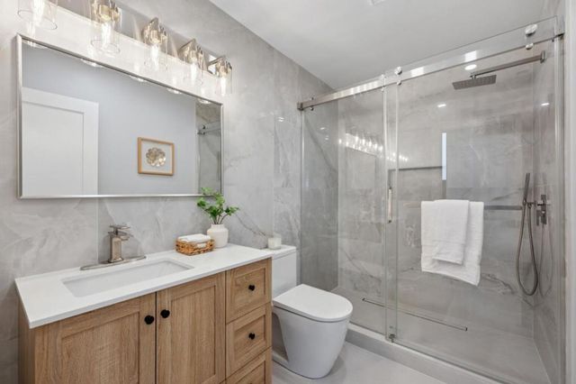 2 Celia Court, Pacifica, CA 94044