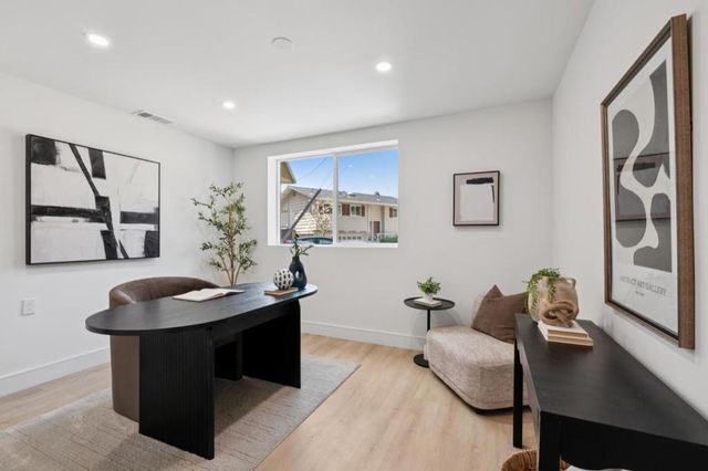 2 Celia Court, Pacifica, CA 94044