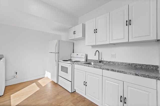 114 Haverhill St, North Reading, MA 01864