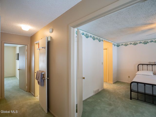 2 Loudonwood East, Colonie, NY 12211