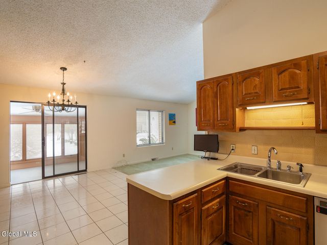 2 Loudonwood East, Colonie, NY 12211