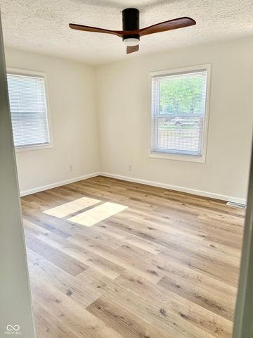 405 E Cowing Drive, Muncie, IN 47303