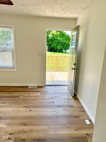 405 E Cowing Drive, Muncie, IN 47303