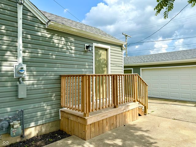 405 E Cowing Drive, Muncie, IN 47303