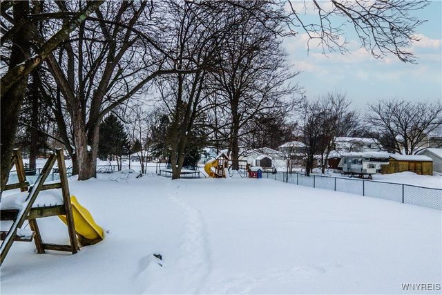 2660 Grace Avenue, Newfane, NY 14108