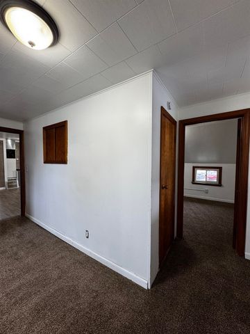 2002 N Carolina Street, Saginaw, MI 48602