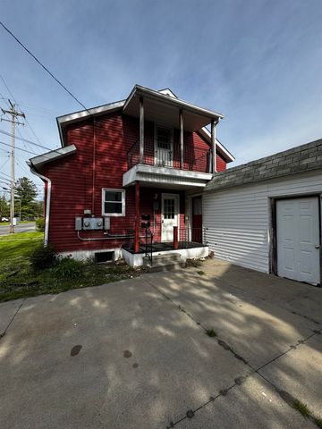 2002 N Carolina Street, Saginaw, MI 48602