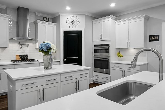 525 Dunswell Drive, Summerville, SC 29486