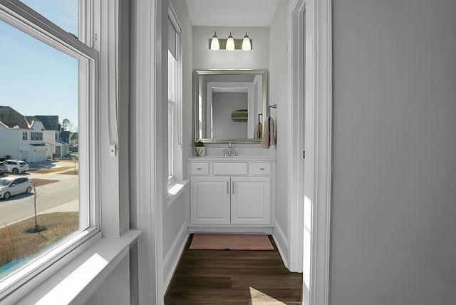 525 Dunswell Drive, Summerville, SC 29486