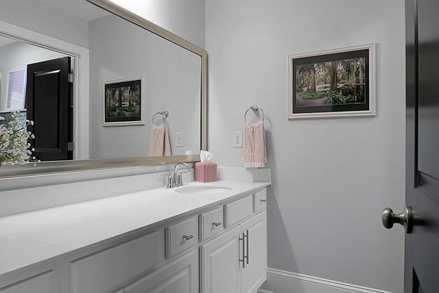 525 Dunswell Drive, Summerville, SC 29486