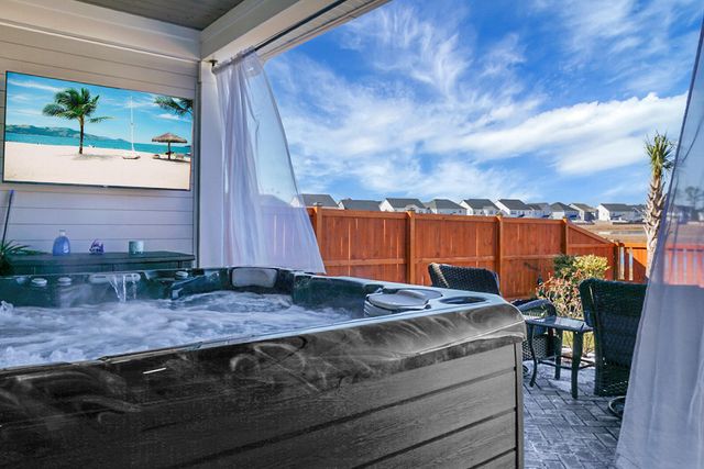 525 Dunswell Drive, Summerville, SC 29486