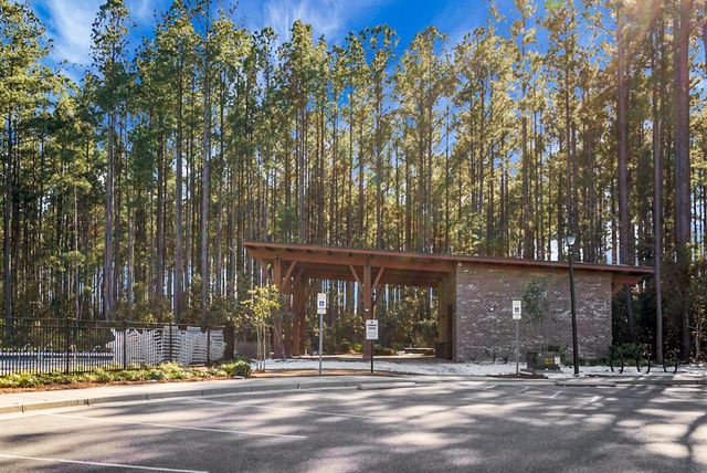 525 Dunswell Drive, Summerville, SC 29486