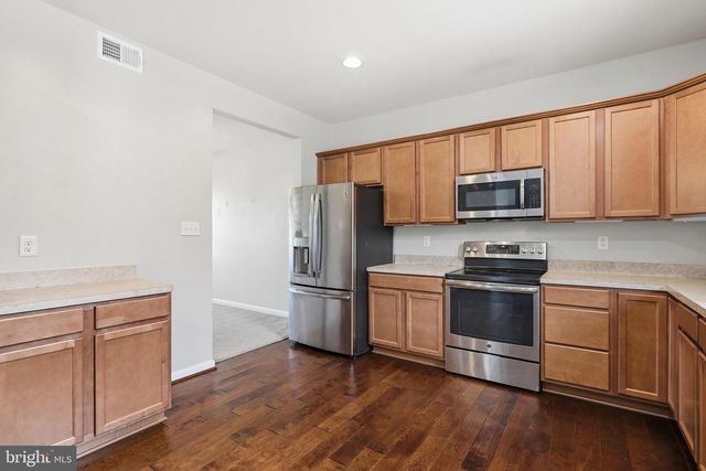 97 PORTSMOUTH CT, Falling Waters, WV 25419