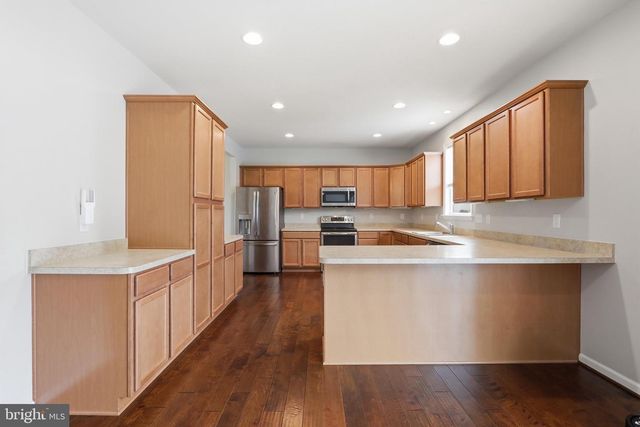 97 PORTSMOUTH CT, Falling Waters, WV 25419