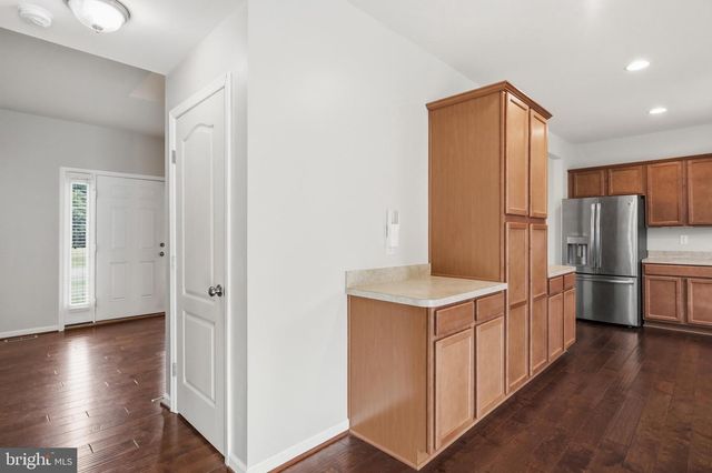 97 PORTSMOUTH CT, Falling Waters, WV 25419