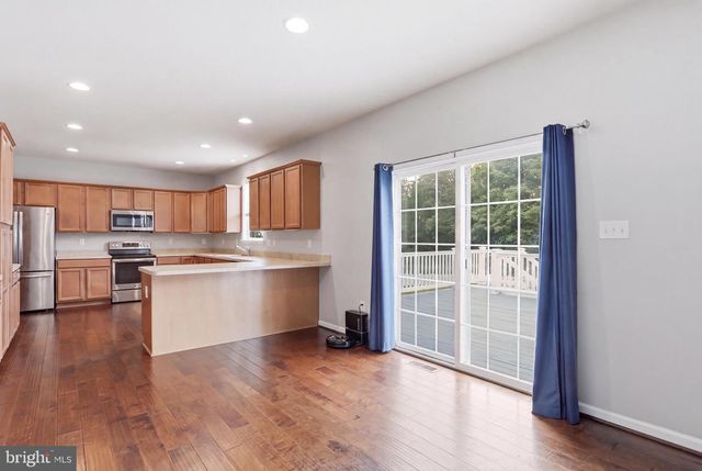 97 PORTSMOUTH CT, Falling Waters, WV 25419