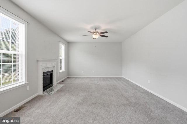 97 PORTSMOUTH CT, Falling Waters, WV 25419