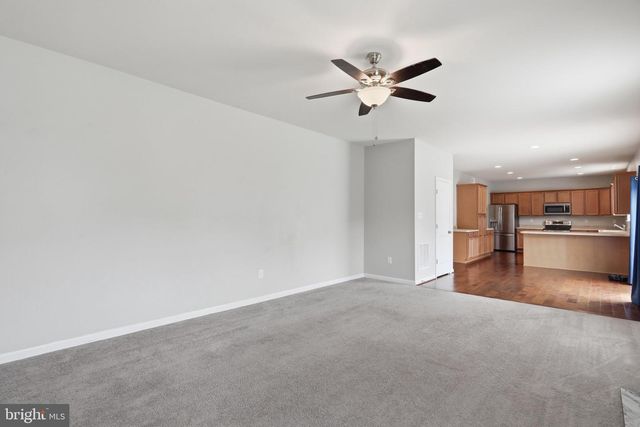 97 PORTSMOUTH CT, Falling Waters, WV 25419