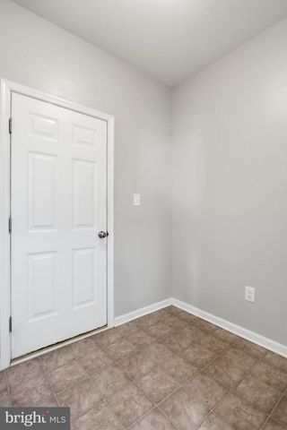 97 PORTSMOUTH CT, Falling Waters, WV 25419