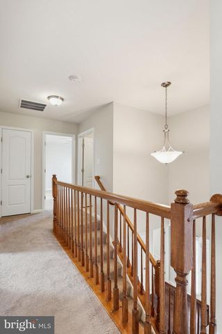 97 PORTSMOUTH CT, Falling Waters, WV 25419