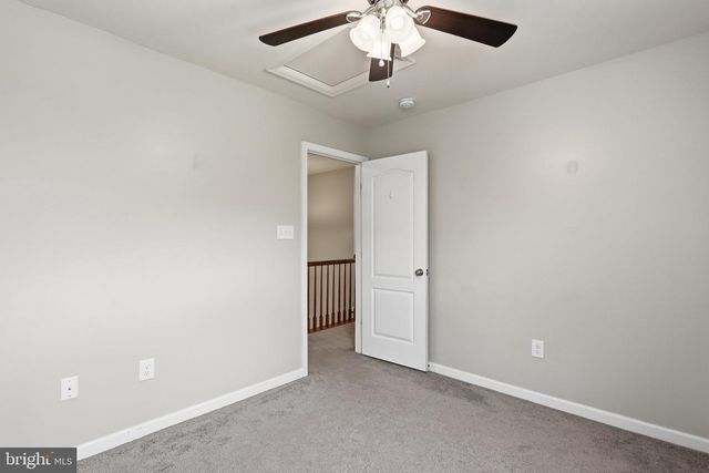 97 PORTSMOUTH CT, Falling Waters, WV 25419