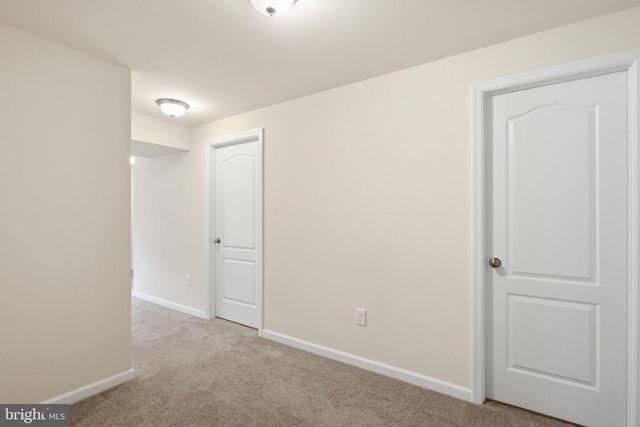 97 PORTSMOUTH CT, Falling Waters, WV 25419