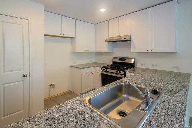 1702 Morse, San Antonio, TX 78227