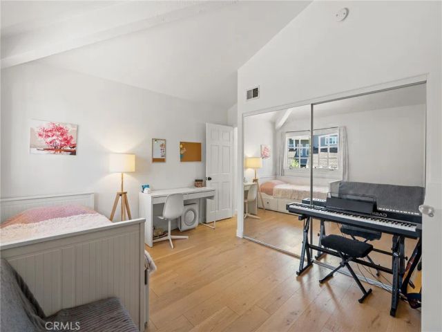 16 Sausalito West, Manhattan Beach, CA 90266