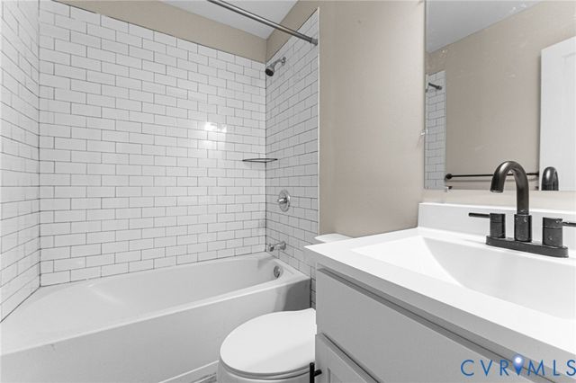 8109 Flannigan Mill Rd, Mechanicsville, VA 23111