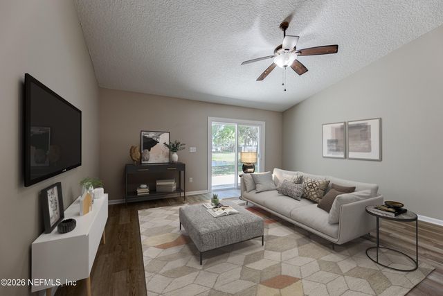 14065 EAGLE FEATHERS Drive, Jacksonville, FL 32226