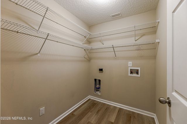 14065 EAGLE FEATHERS Drive, Jacksonville, FL 32226