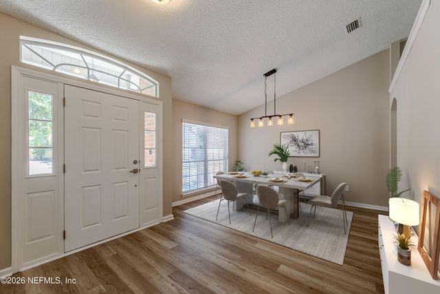 14065 EAGLE FEATHERS Drive, Jacksonville, FL 32226